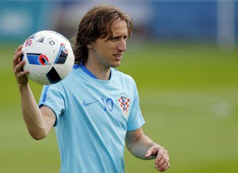 英超球员专访：凯恩谈个人状态,