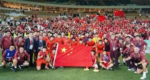 东契奇狂砍42分7板8助4断，湖人三连败显露两大短板