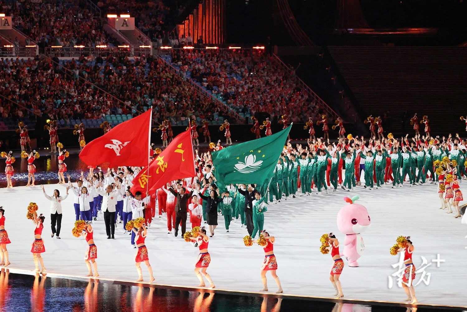 博·比切特连续安打助攻